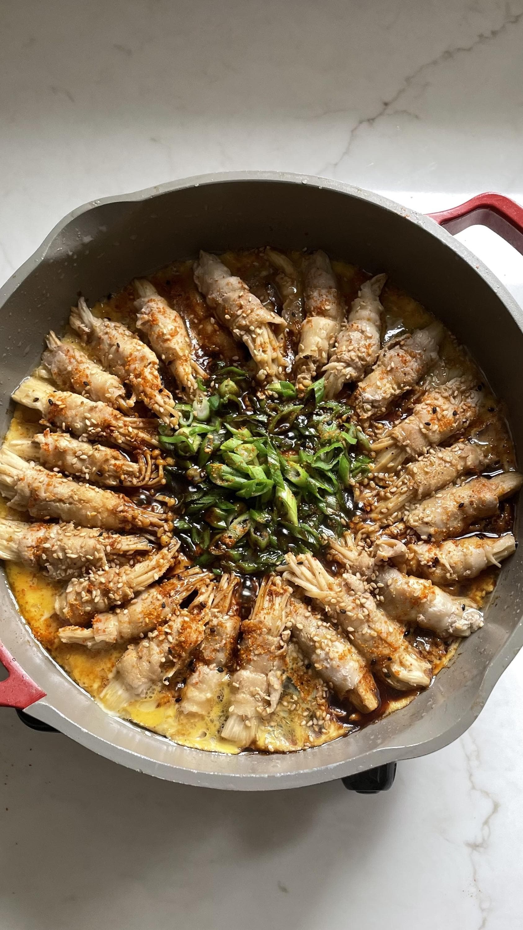 돼지고기 팽이버섯 롤